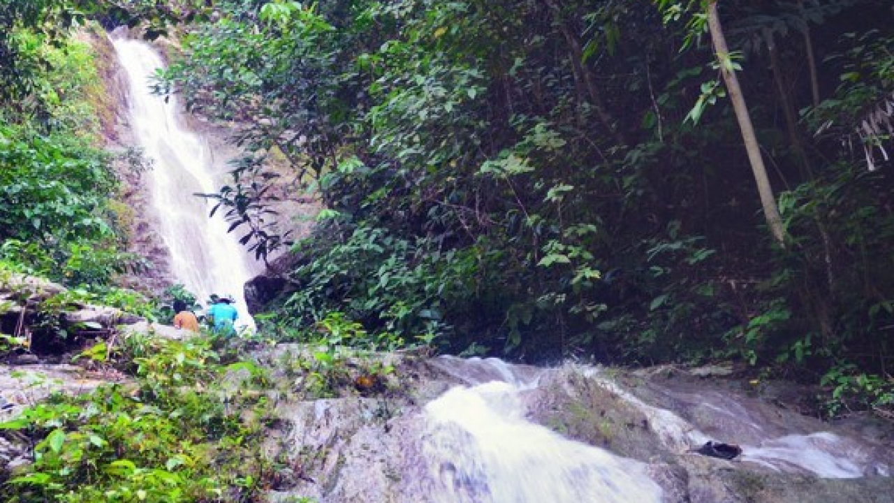 Air Terjun Pangasintoli