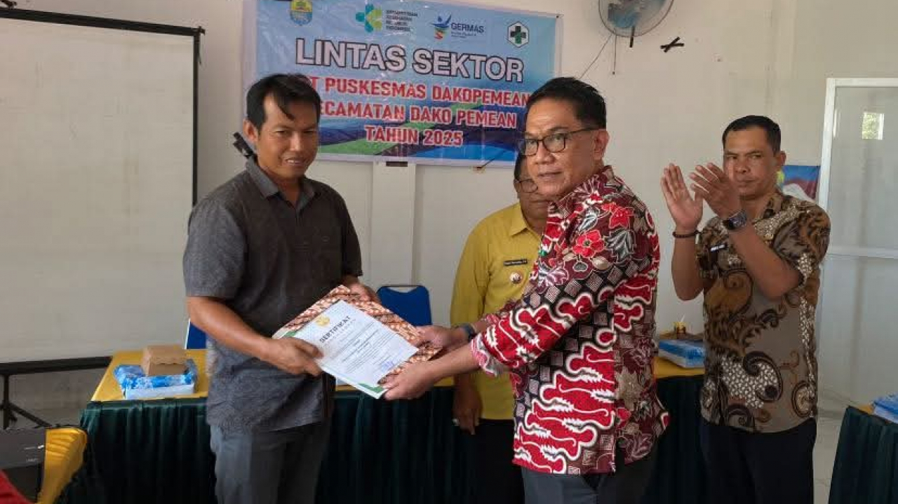 Desa Lingadan Raih Penghargaan Desa Stop Buang Air Besar Sembarangan