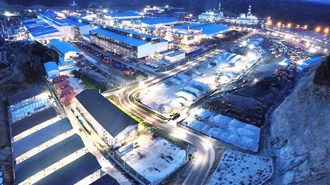 INDUSTRI TAMBANG MOROWALI