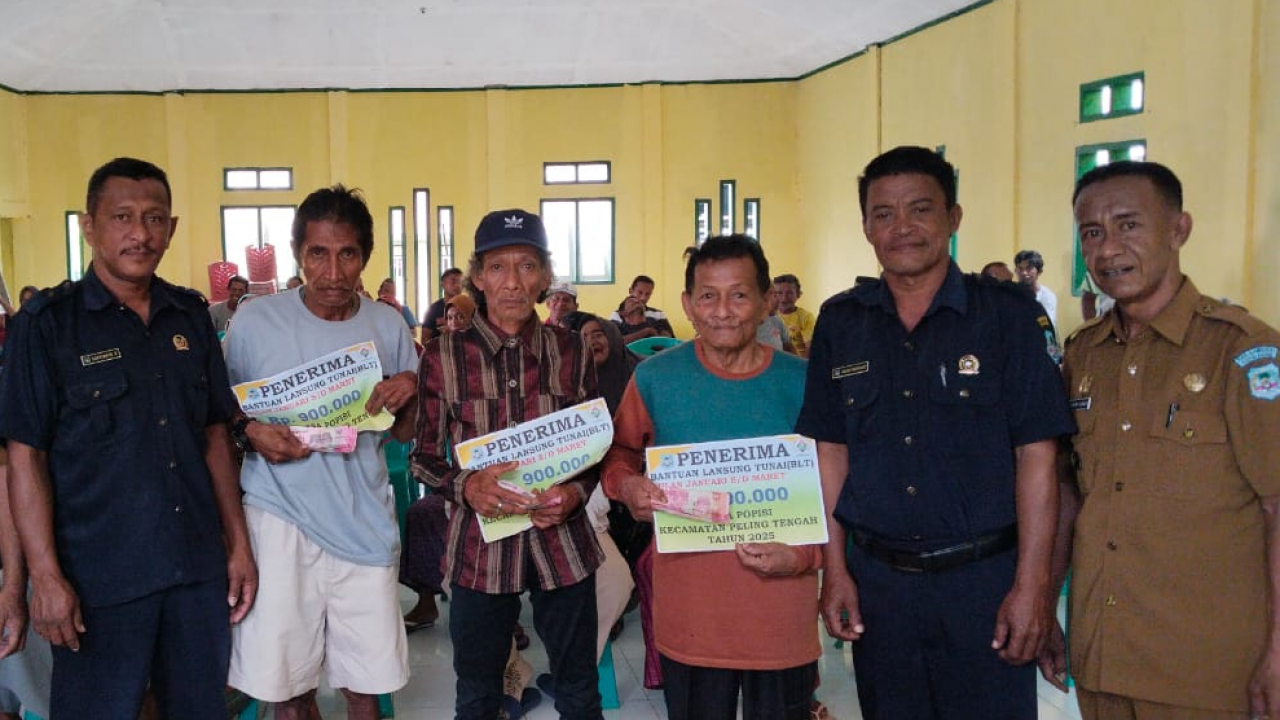 25 Warga Desa Popisi Bangkep Terima BLT‑DD Tahap Pertama