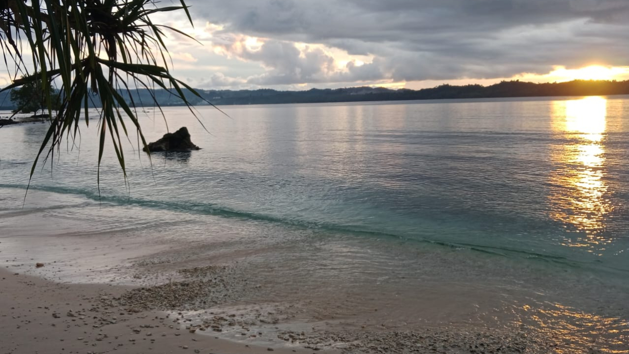 Wisata Pantai Pagati