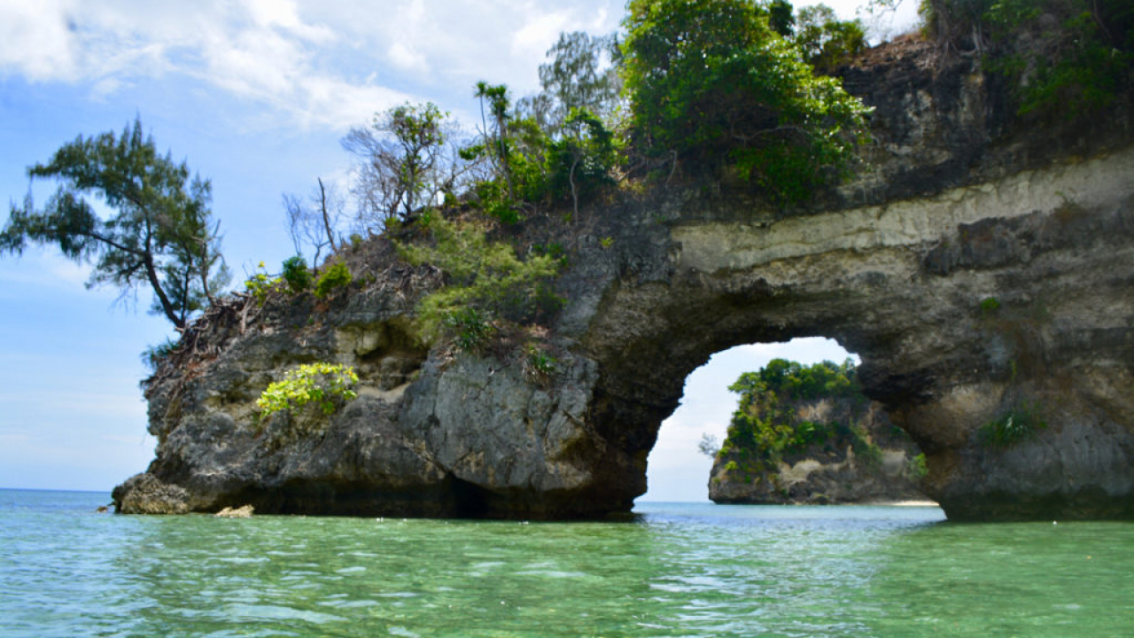 Pantai Batu Karapu