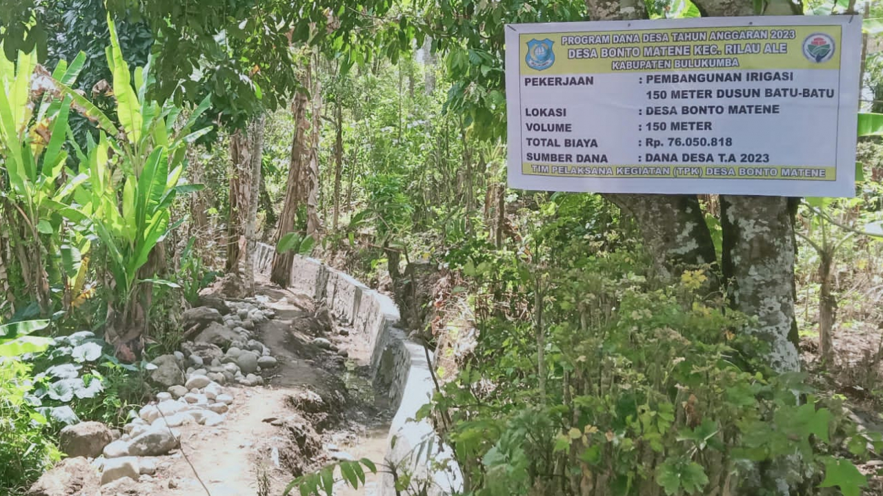 PEMBANGUNAN SALURAN IRIGASI (DANA DESA) 150 METER