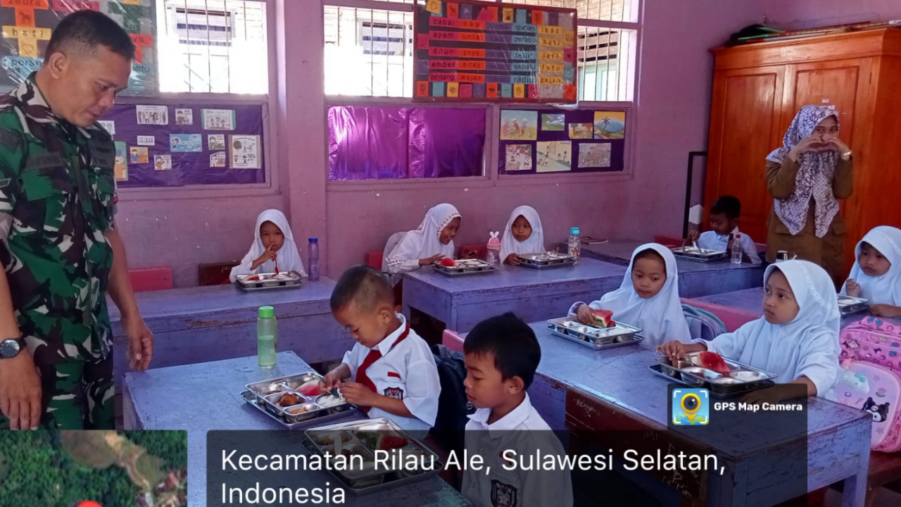 Hari Pertama Program MBG di SD 94 Balimbing, Bulukumba