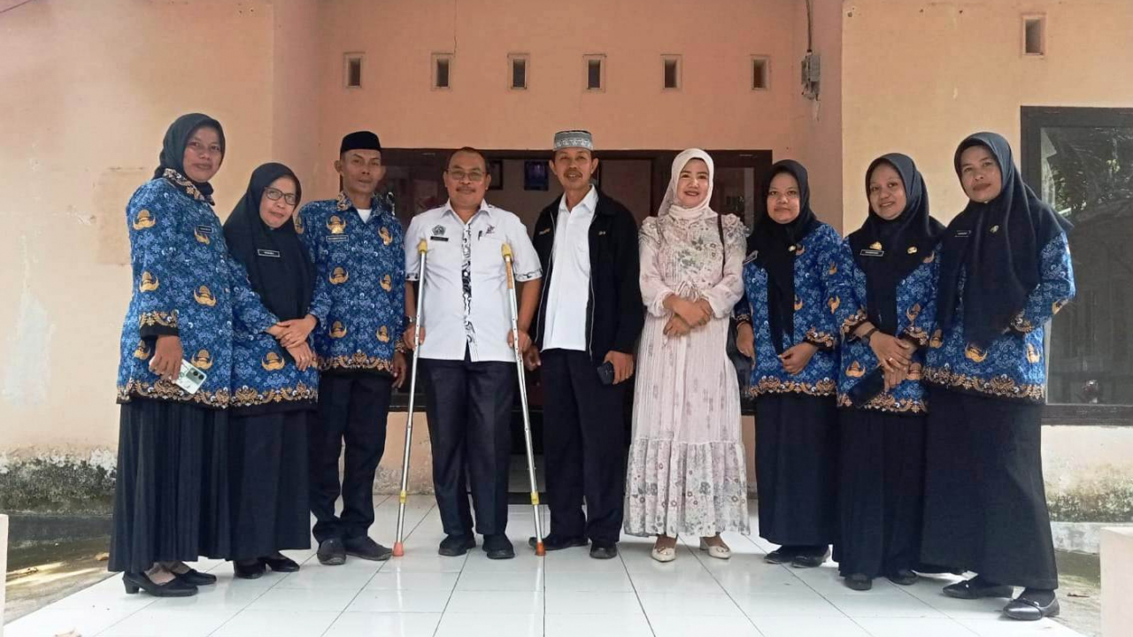Ucapan Selamat dan Apresiasi Ibu Lurah Lembang kepada PPPK Paruh Waktu Staf Cabang Dinas Pendidikan: Wujud Dukungan dan Harapan untuk Pengabdian yang Lebih Bangkit