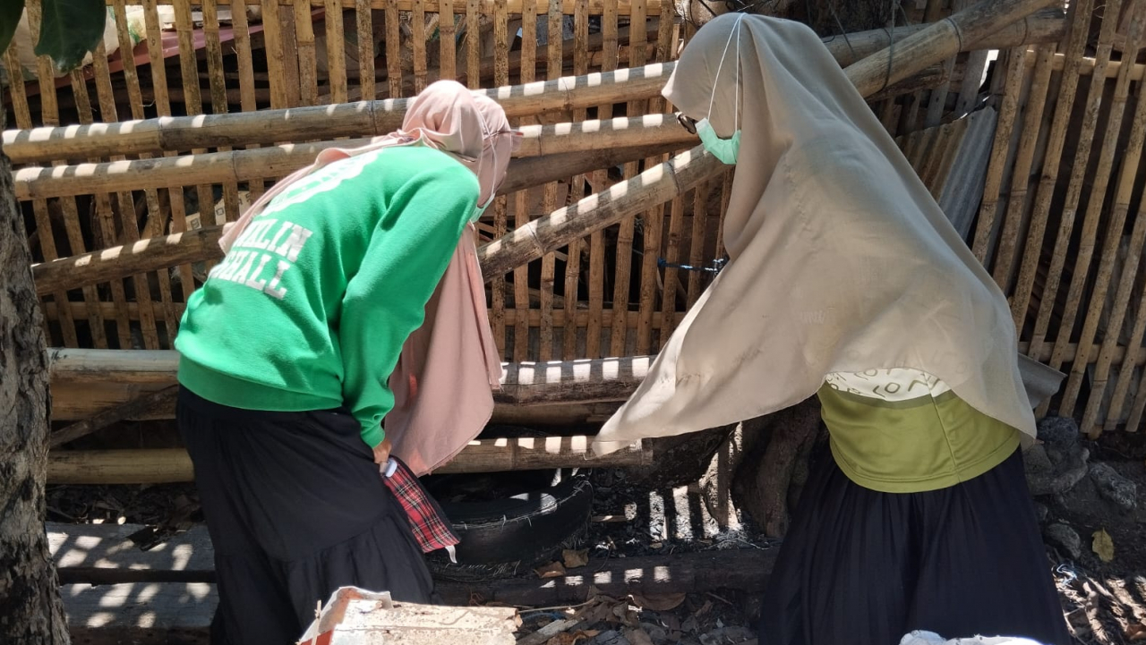 Semangat Bantaeng Bangkit, Puskesmas Lasepang Sisir Jentik Nyamuk di Lembang