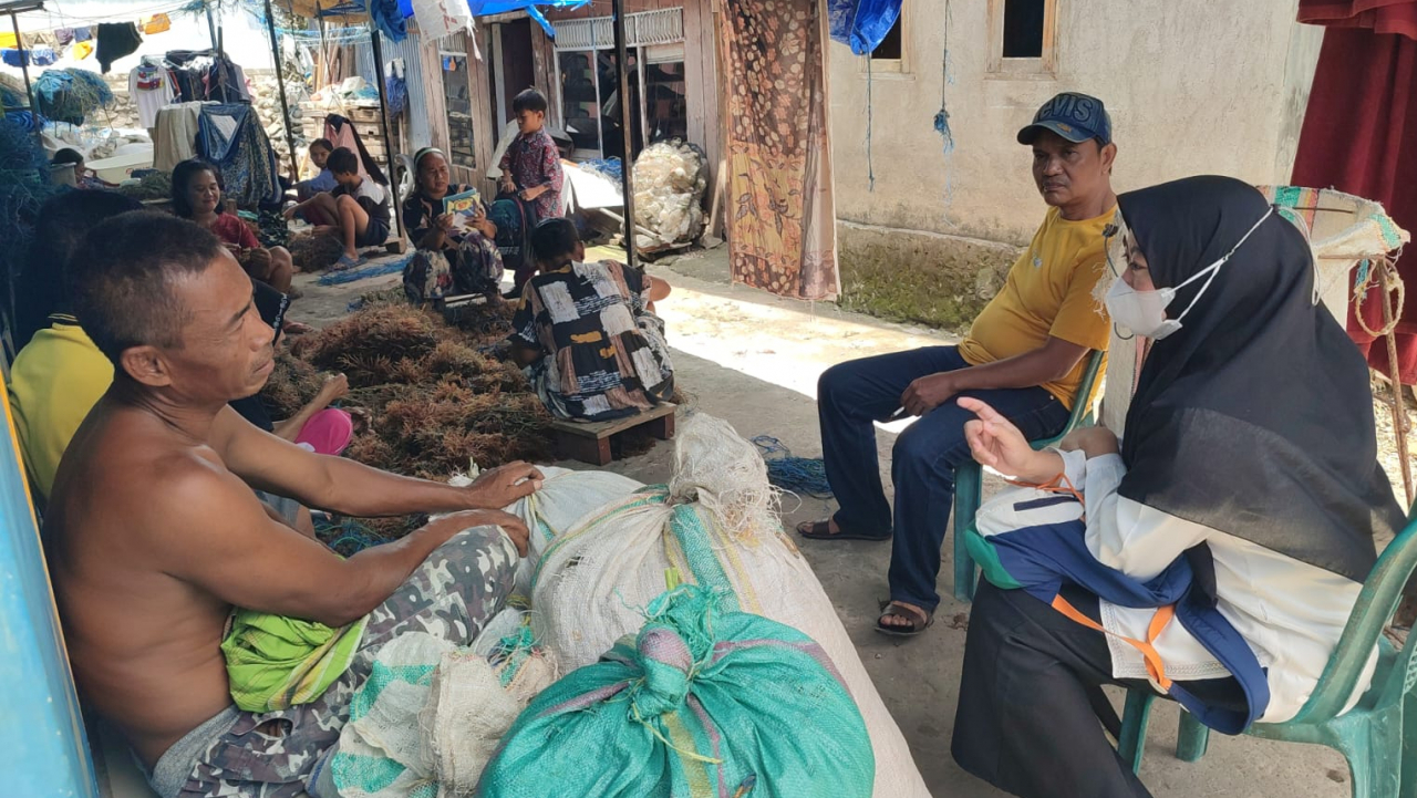 Figur RW Attar Menguatkan Perempuan Pesisir melalui Pendampingan PPB Perikanan dan Kelautan