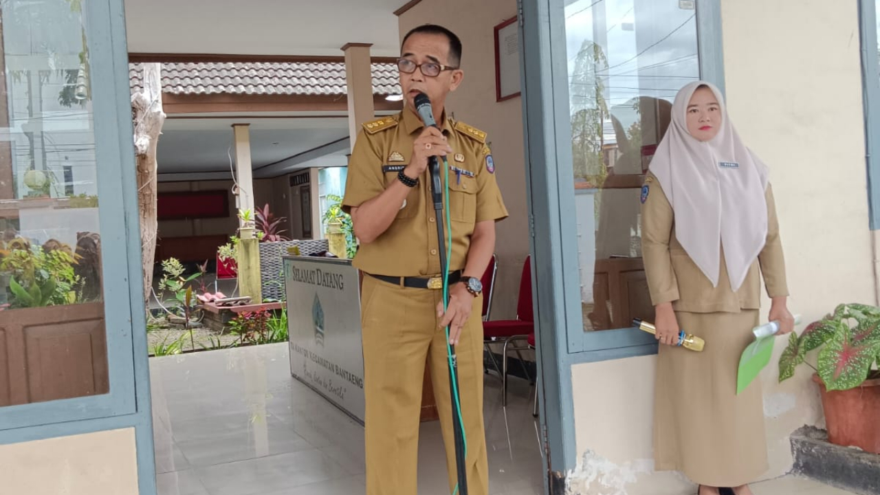 Apel Pagi Kecamatan Bantaeng: Camat Andi Andrie Pawiloi Tekankan Disiplin, Kehadiran, dan Penguatan Kerja Sama Aparatur