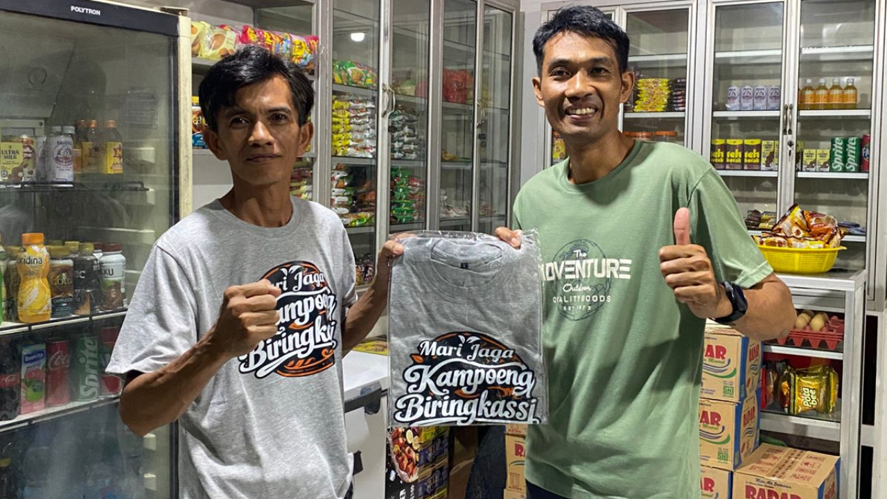 Persahabatan yang Menguatkan: Semangat “Mari Jaga Kampoeng Biring Kassi” Satukan Mantan dan Ketua RW