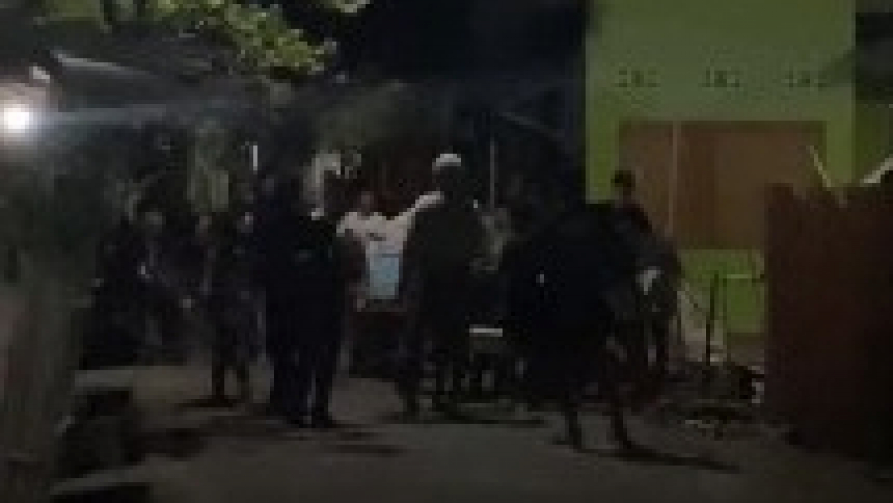 Semangat Kebersamaan Pemuda RW 05 Biring Kassi dalam Sahur On The Road