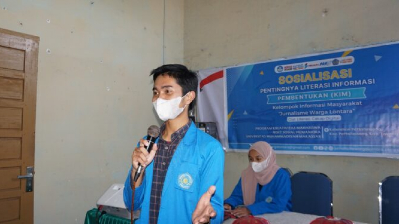 Dorong Masyarakat Paham Literasi, Tim PKM Fisip Unismuh Bentuk KIM di Takalar