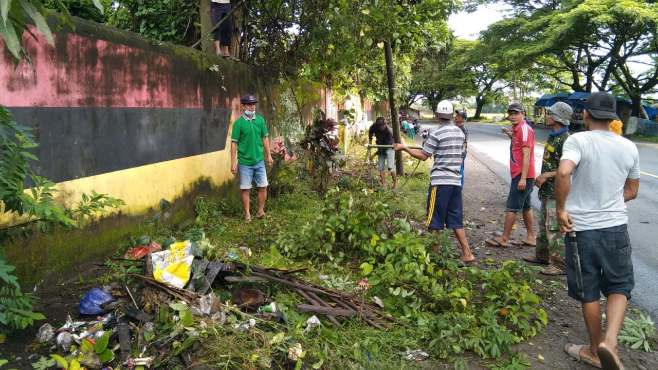 Kerja Bakti di Desa Bontokaddopepe: Wujud Nyata Semangat Gotong Royong Masyarakat