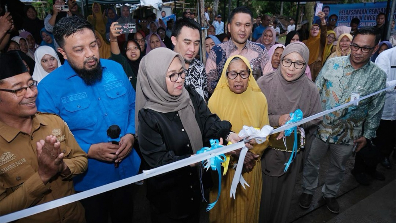 Peresmian Bantuan Bedah Rumah di Dusun Kacci-Kacci, Warga Sampaikan Terima Kasih