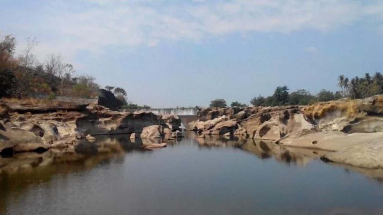 Bendungan Kampili