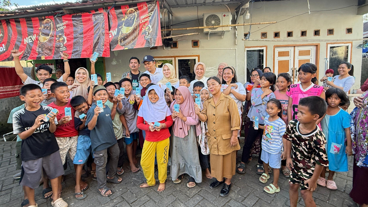 Peduli Gizi dan Kemiskinan Ekstrem, Ibu Wakil Bupati Gowa Andi Tenri Indah Sambangi Warga Desa Nirannuang