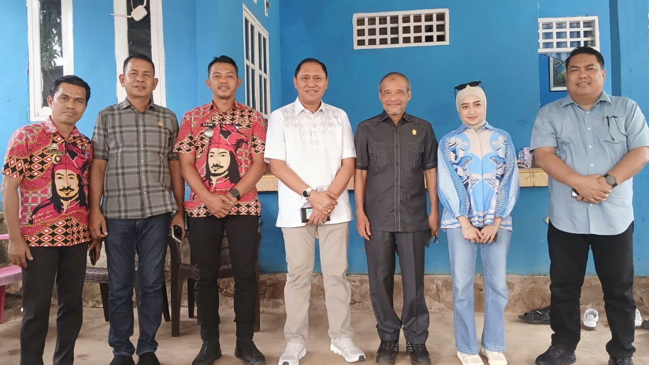 Kunjungan kerja  jalan poros sapaya malakaji Desa Bontomanai oleh Anggota DPRD SULSEL KOMISI (D)