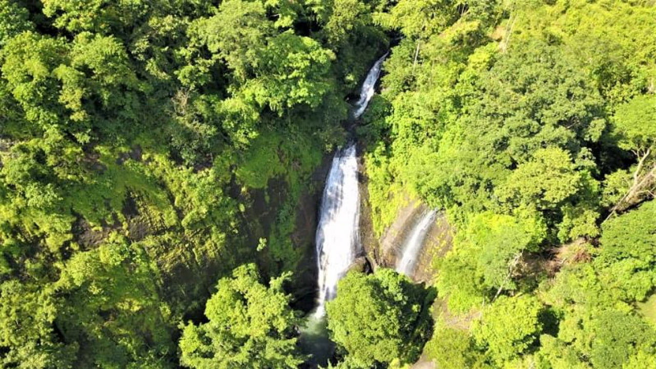 Air Terjun Barassang