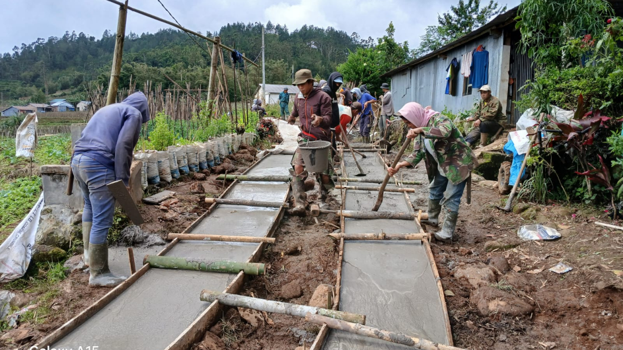 Desa Tonasa Bangun Infrastruktur dengan Swadaya Masyarakat