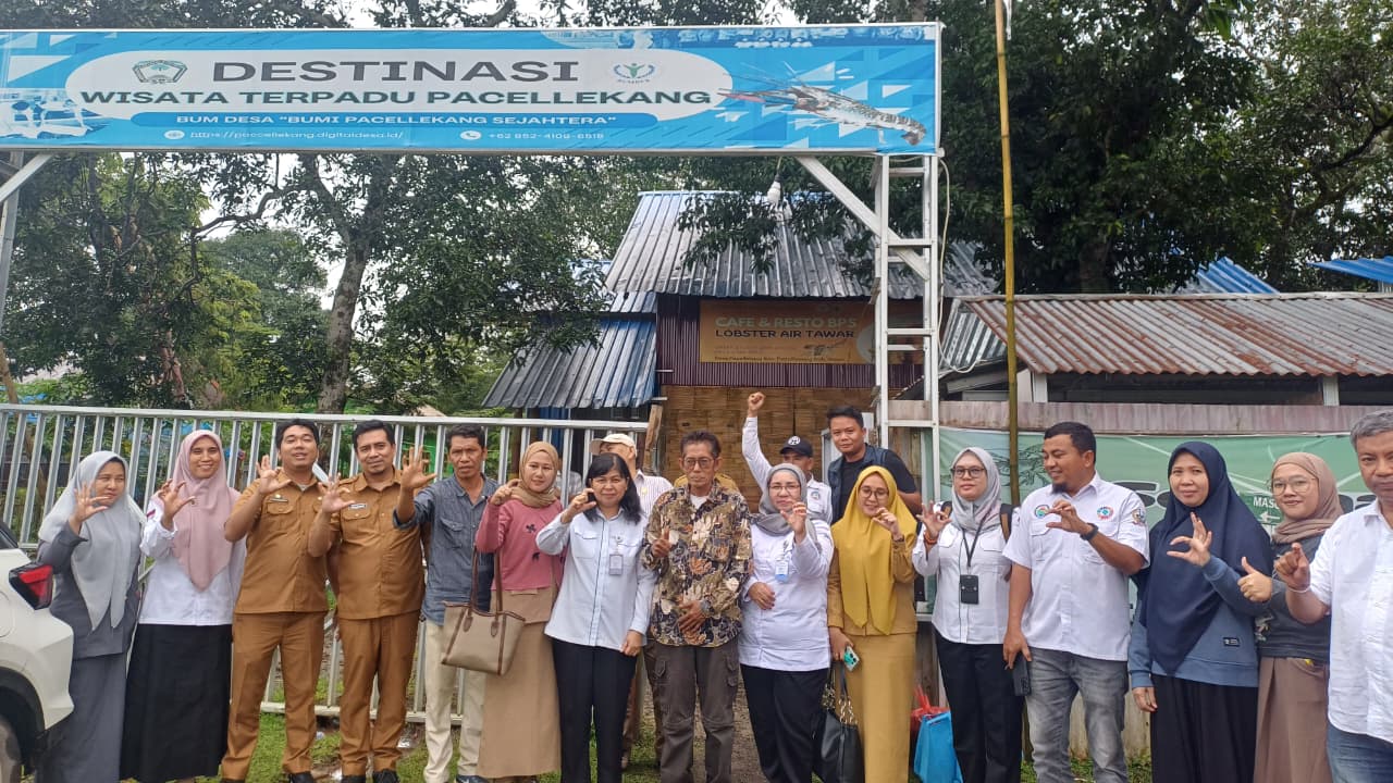 Kunjungan Ibu Direktur Jenderal Pengembangan Ekonomi dan Investasi Desa ke BUMDes Bumi Pacellekang Sejahtera