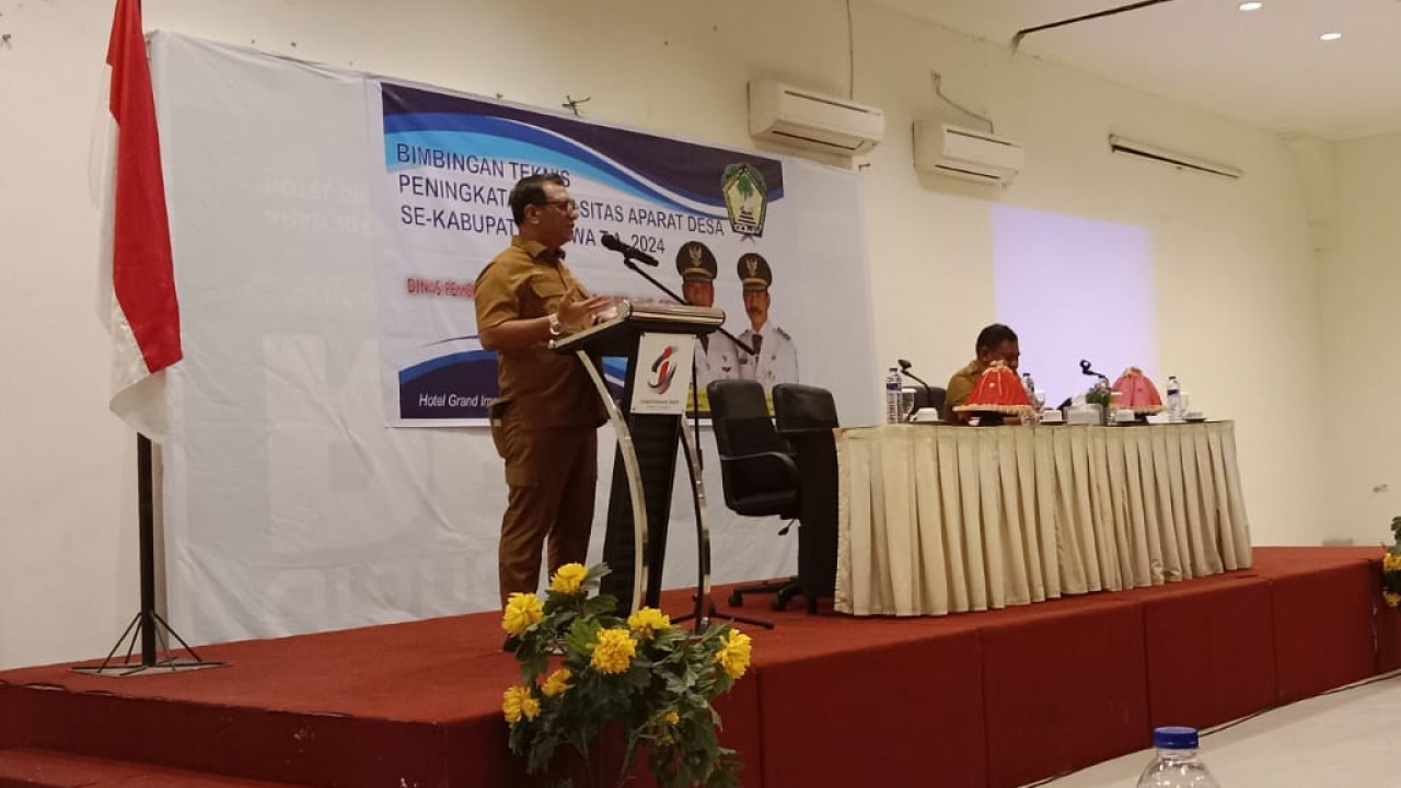 Sekda Gowa Buka Bimtek Peningkatan Kapasitas Aparat Desa Se-Kabupaten