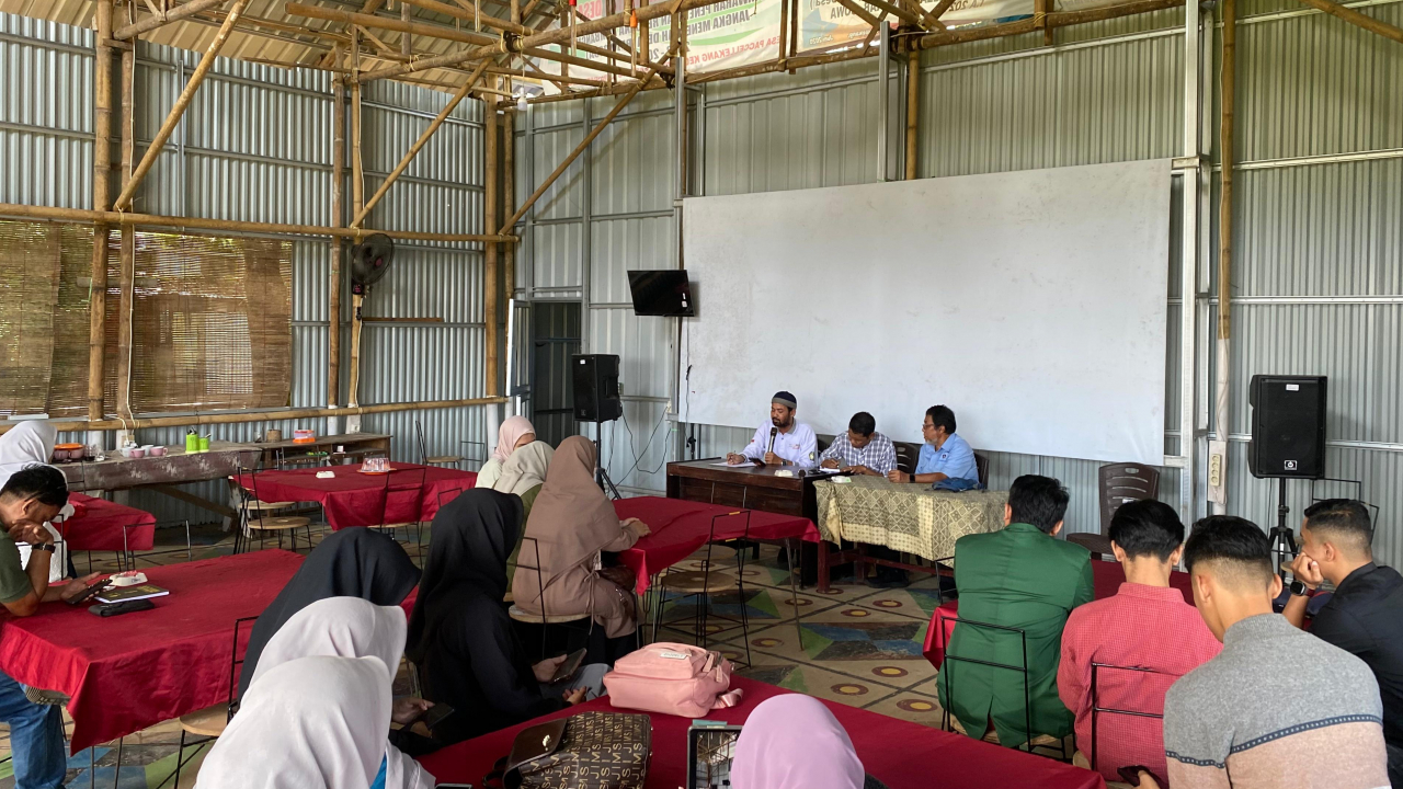 Budidaya Lobster Air Tawar:  Kunjungan Mahasiswa UMI ke BUMDes BPS Pacellekang
