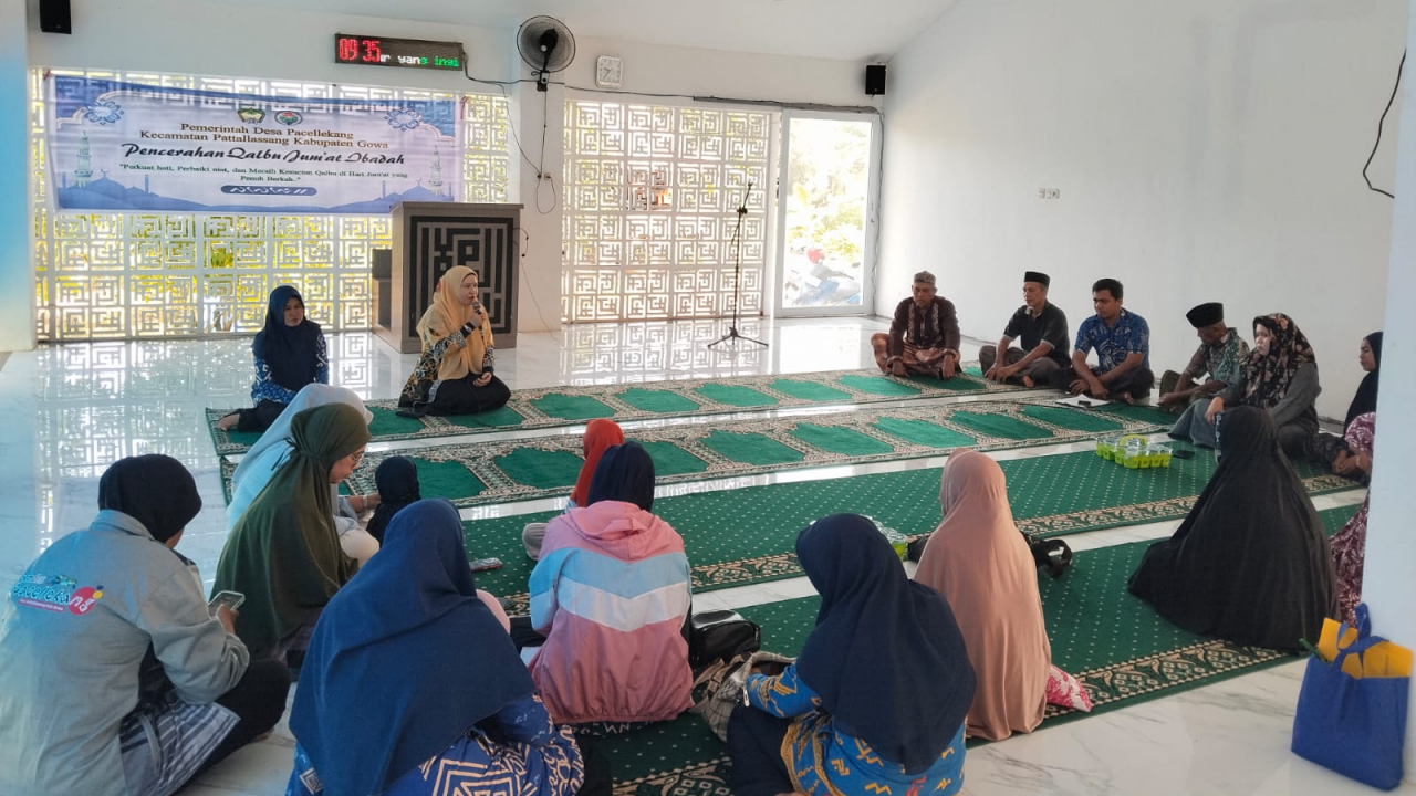 Pencerahan Qalbu Jum'at Ibadah di Desa Pacellekang