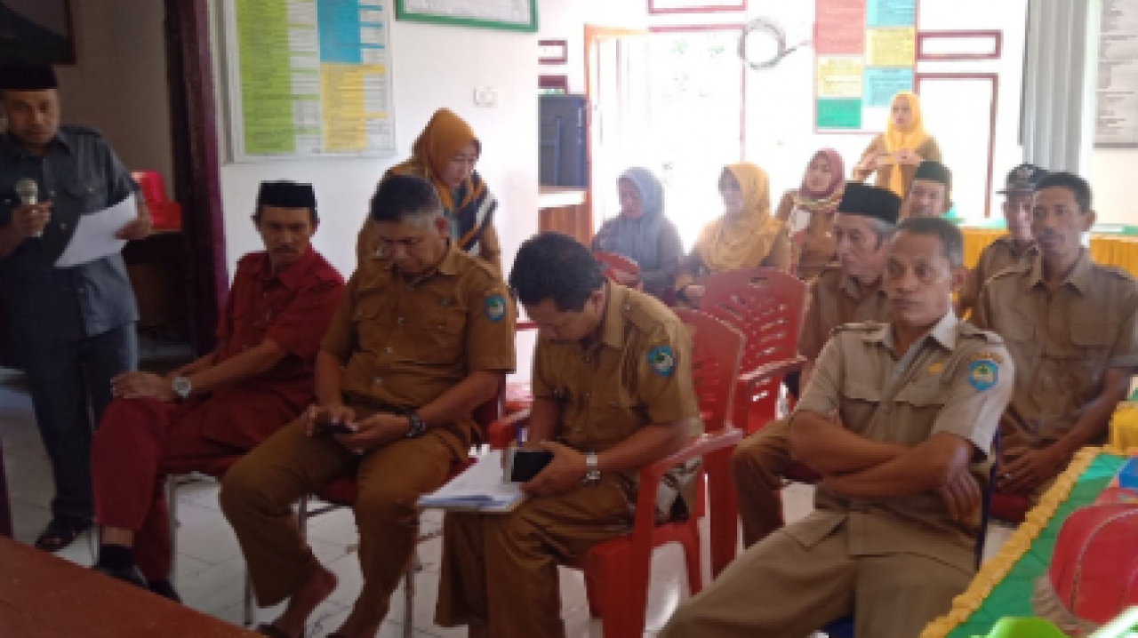 Peningkatan Kesejahteraan Masyarakat Melalui Program Inovatif di Desa Bontoloe