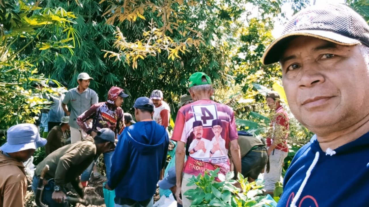 Gotong Royong Bontoloe: Lingkungan Bersih, Silaturahmi Erat