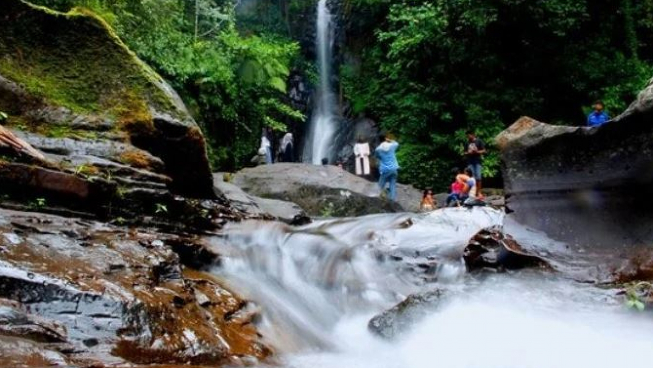 Air Terjun Biroro