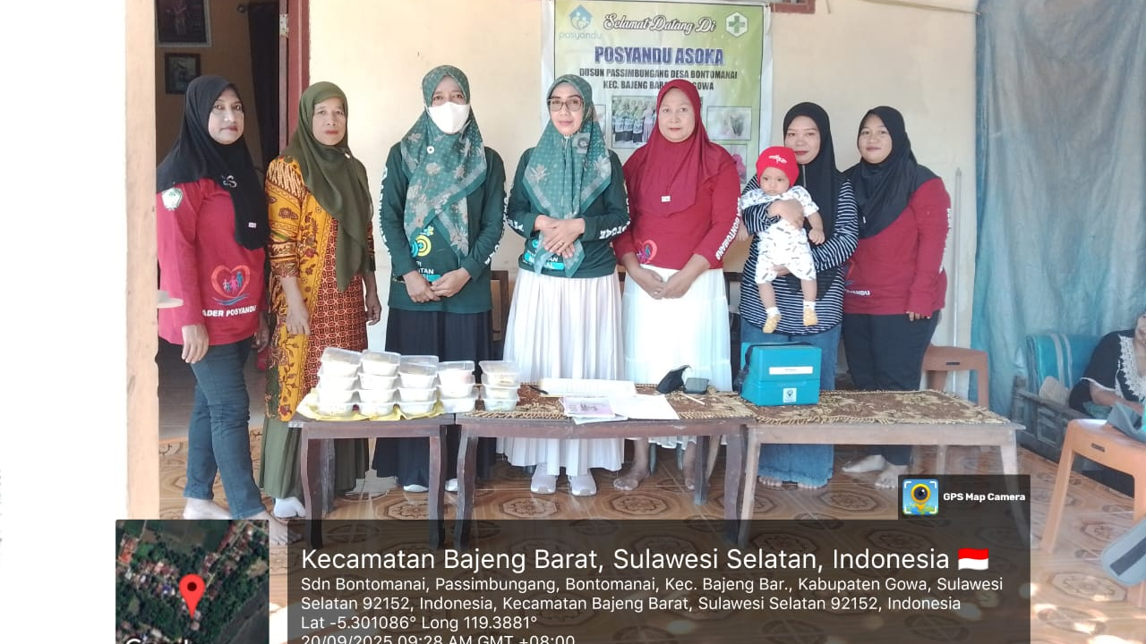 Pelaksanaan Posyandu dan Pemberian PMT di Dusun Passimbngang