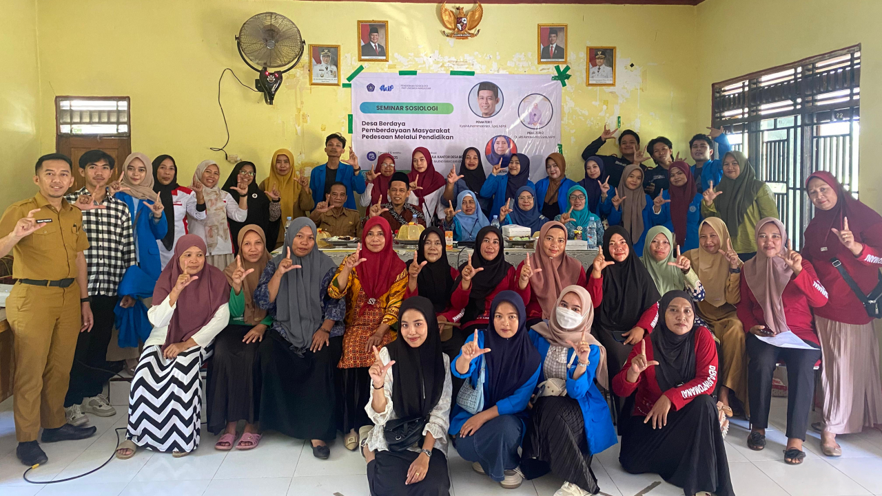 Seminar Sosiologi Desa Berdaya: Pemberdayaan Masyarakat Pedesaan melalui Pendidikan