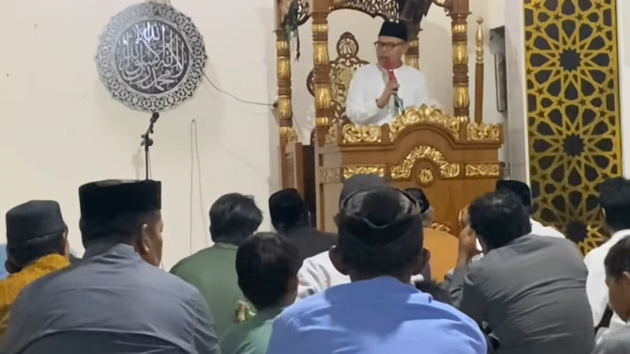 Sambutan Ketua Tim II Safari Ramadhan Kabupaten Bone di Desa Massangkae, Bone