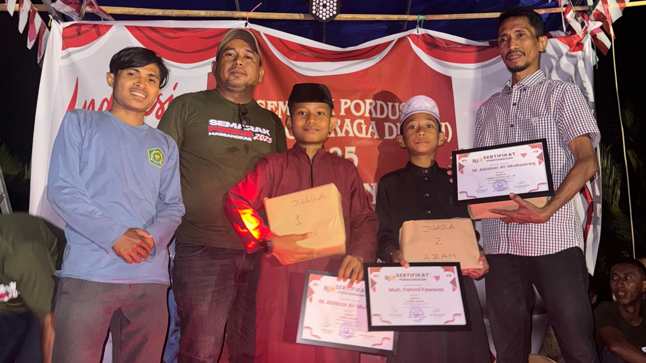 Suara Merdu Kumandang Adzan Warnai PORDUS 2025 di Desa Massangkae