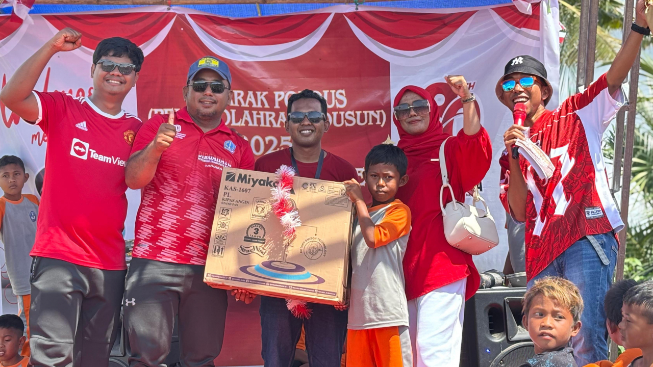 Siswa SDN 270 Massangkae Raih Doorprize Kipas Angin pada Jalan Sehat PORDUS 2025