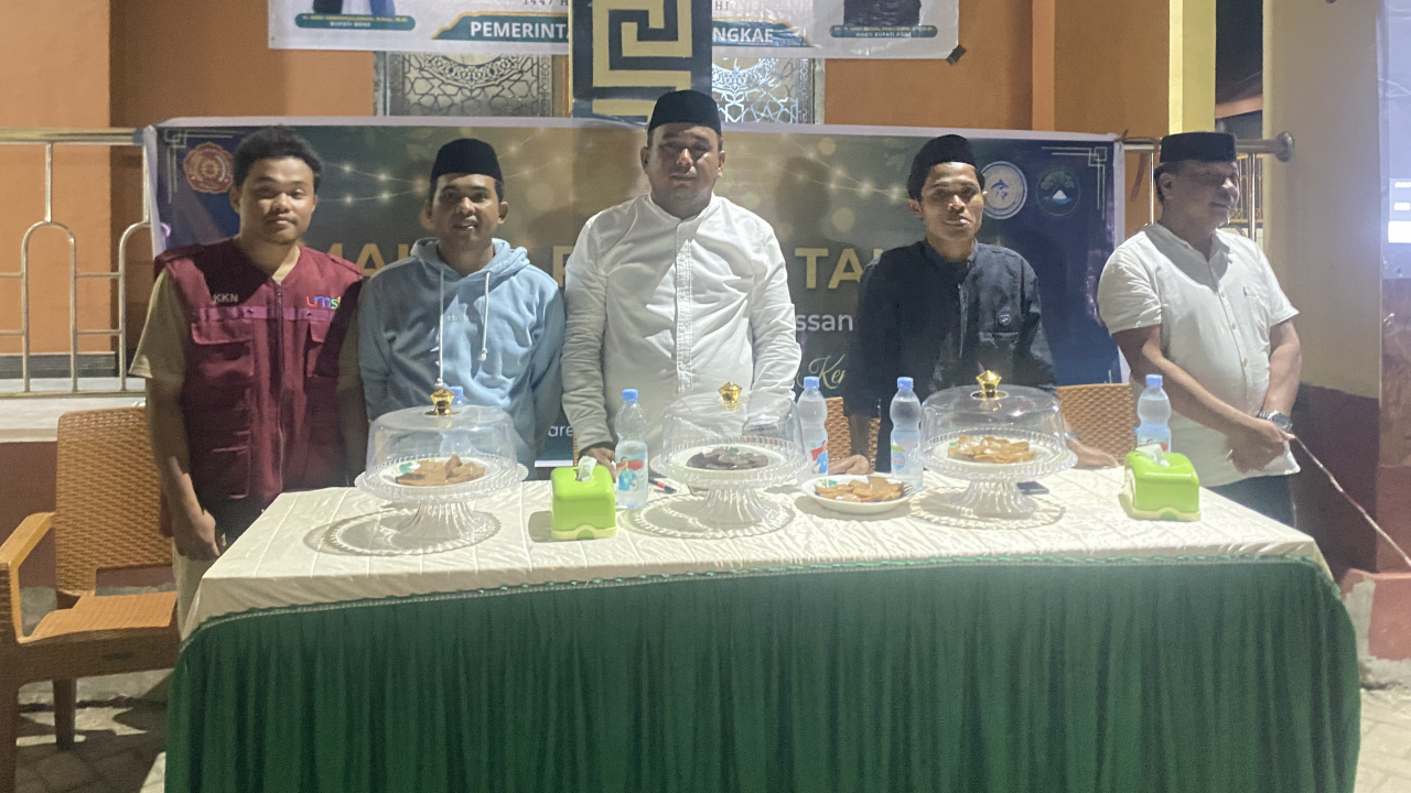 Warga Desa Massangkae Antusias Hadiri Ramah Tamah Penarikan KKN Reguler UMSI