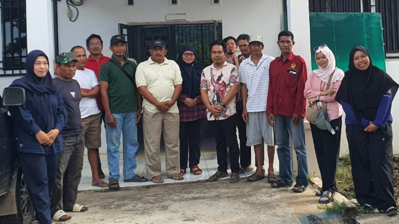 DLHK SULSEL VERIVIKASI CALON PENERIMA BANTUAN BIBIT PRODUKTIF UNTUK MASYARAKAT MISKIN EKSTREM DI HKM HIJAU MANDIRI