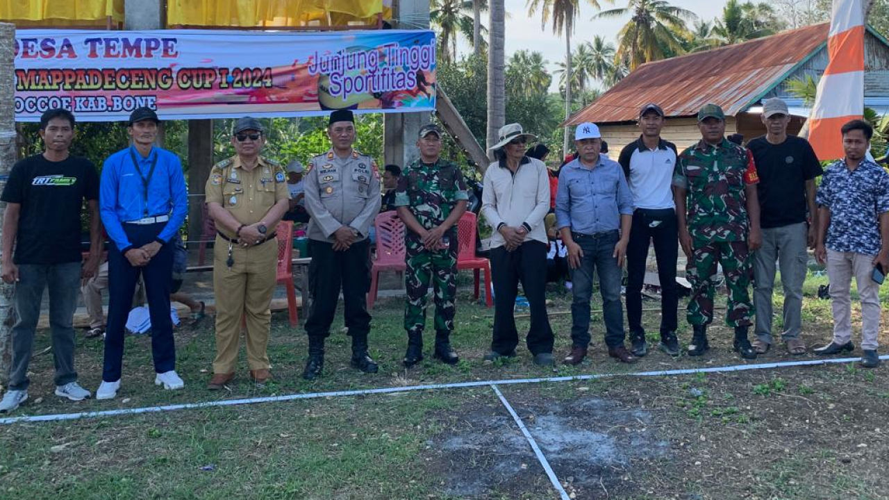 Turnamen Bola Voli Terbuka di Desa Tempe