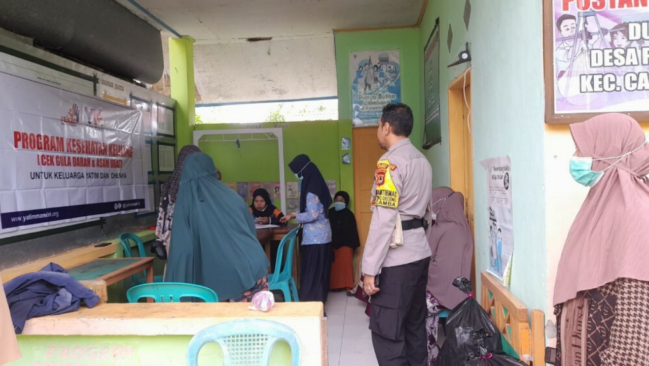 Yatim Mandiri Maros Gelar Program Kesling