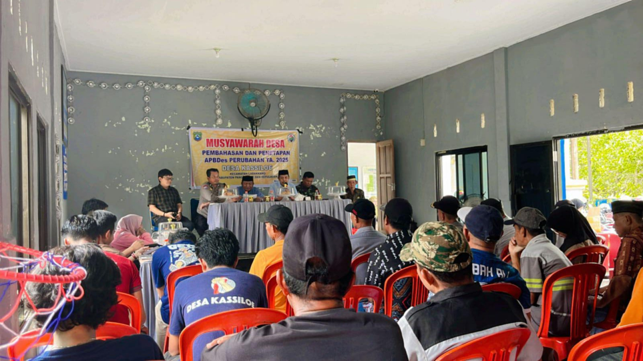 Musyawarah Desa Penetapan APBDes Perubahan TA. 2025 Desa KassiLoe