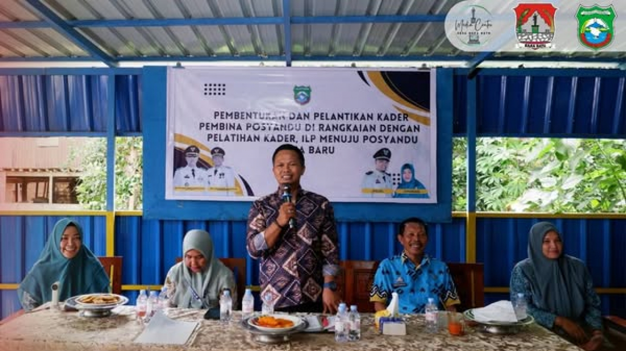 Pembentukan dan Pelantikan Kader Pembina Posyandu yang dirangkaikan dengan Pelatihan Kader ILP Menuju Posyandu Era Baru di Desa Bara Batu.