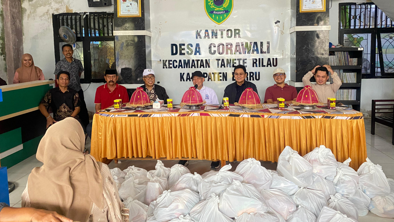 DPP KKDB Gelar Bakti Sosial di Desa Corawali, 60 Warga Terima Bantuan Sembako