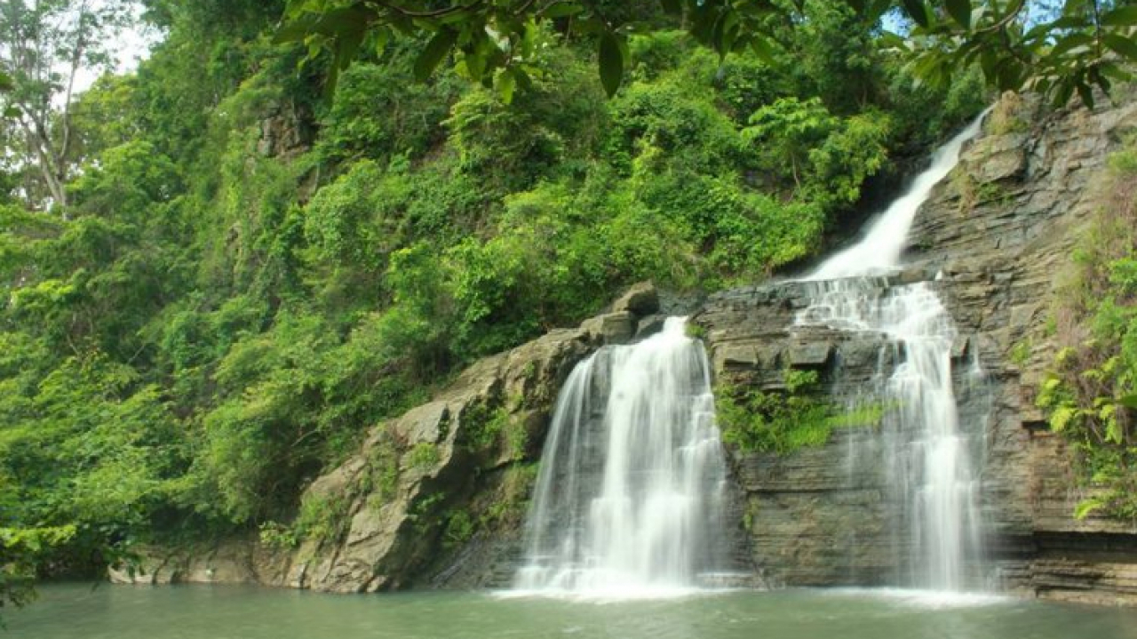 Air Terjun Manuba