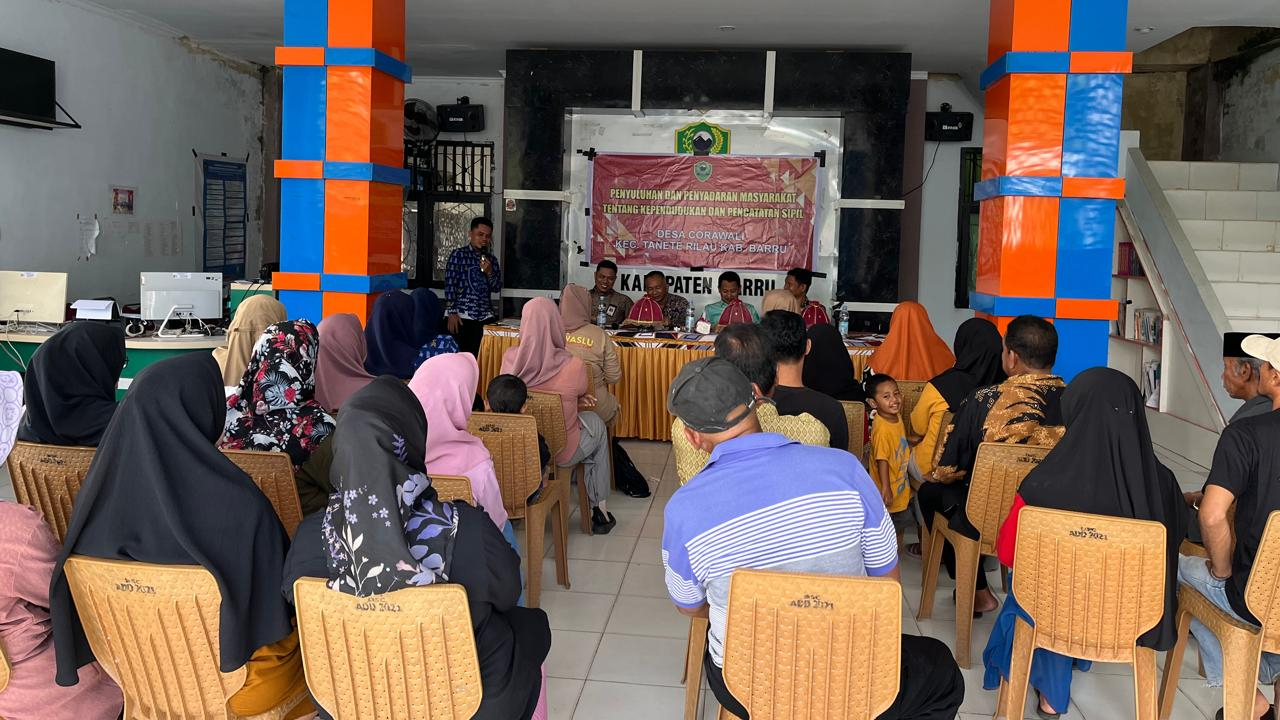 Disdukcapil Gelar Penyuluhan di Desa Corawali, Dorong Pentingnya Administrasi Kependudukan