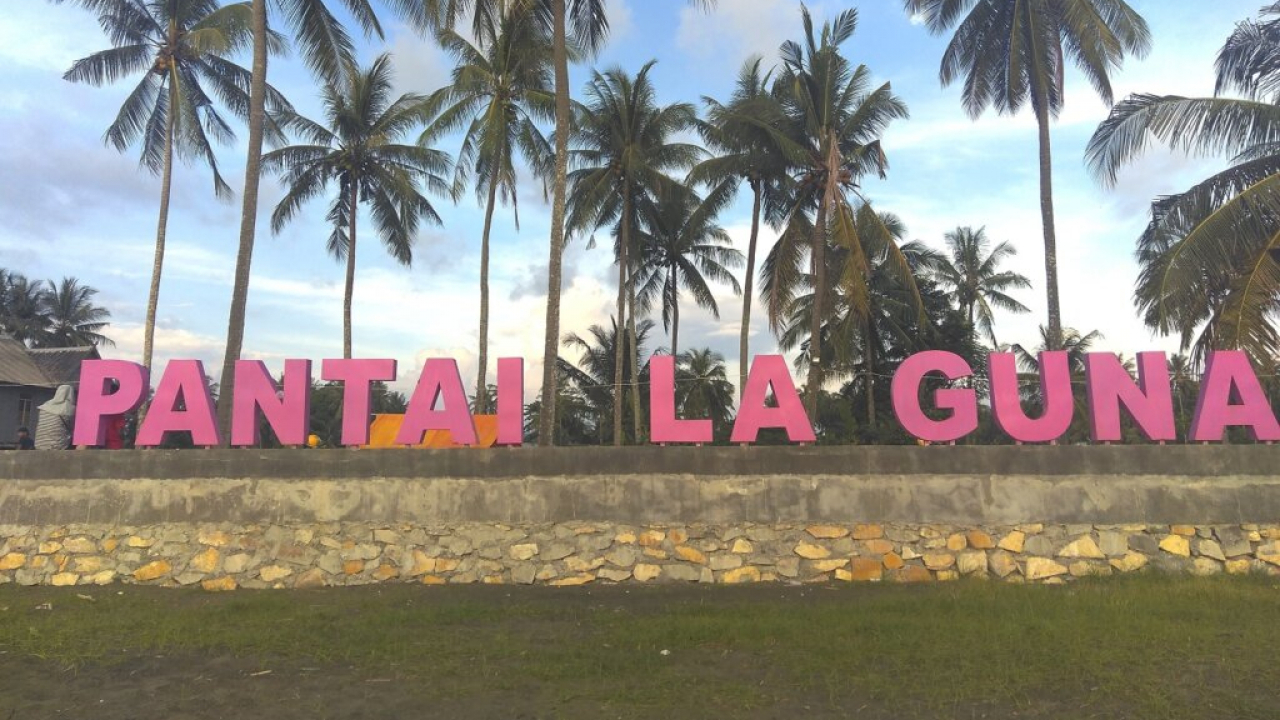 WISATA PANTAI