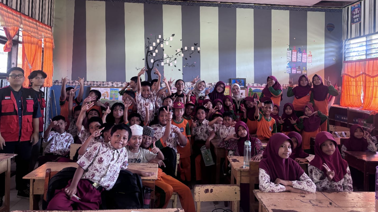 Mahasiswa KKNT Inovasi Desa Unhas Gelar Edukasi Hukum Terkait Pencegahan Perundungan