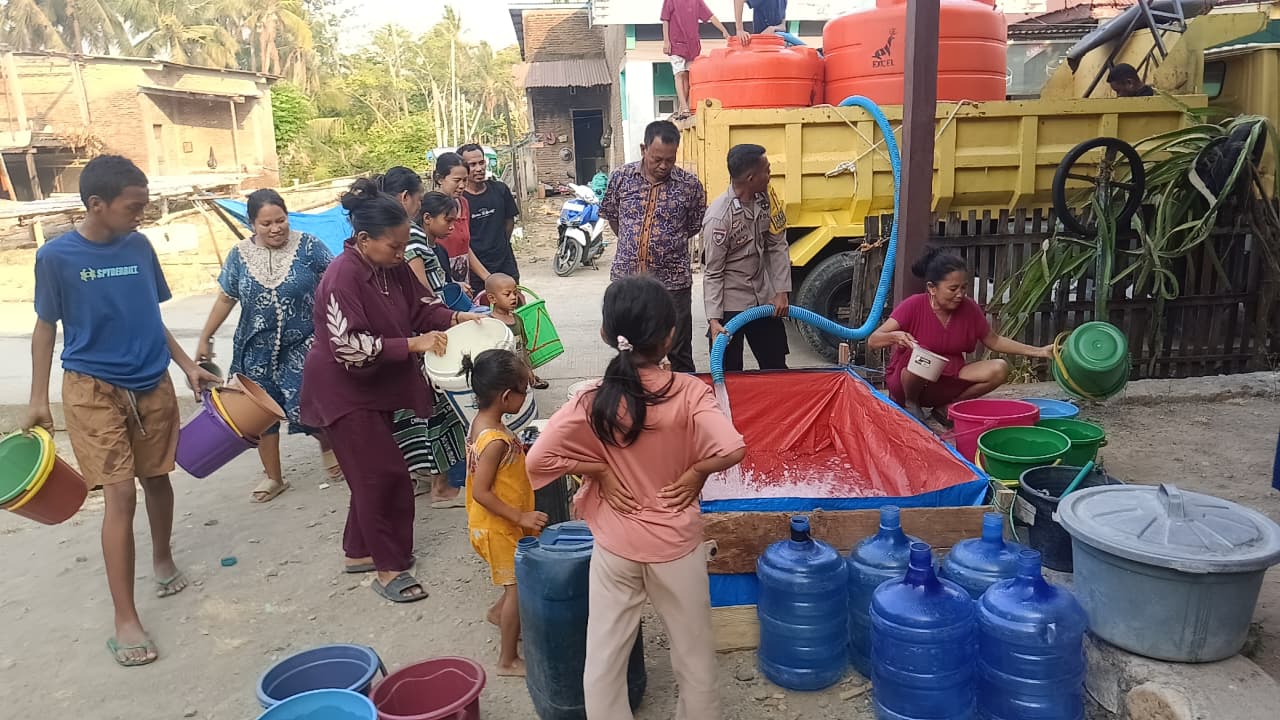 Darurat Air Bersih, Pemerintah Desa Pao-Pao Gerakan Cepat Tanggapi Keluhan Warga