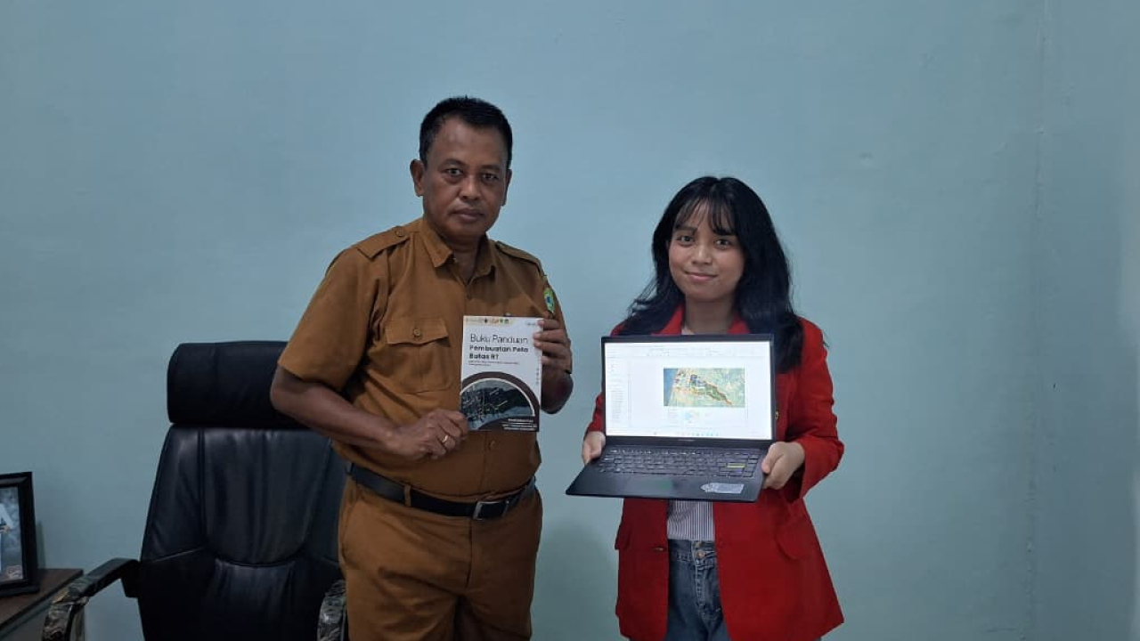 Digitalisasi Tata Kelola Wilayah, Mahasiswa KKN-T Unhas Inovasi Desa Hadirkan Peta Batas RT Berbasis Geospasial di Desa Pao-Pao