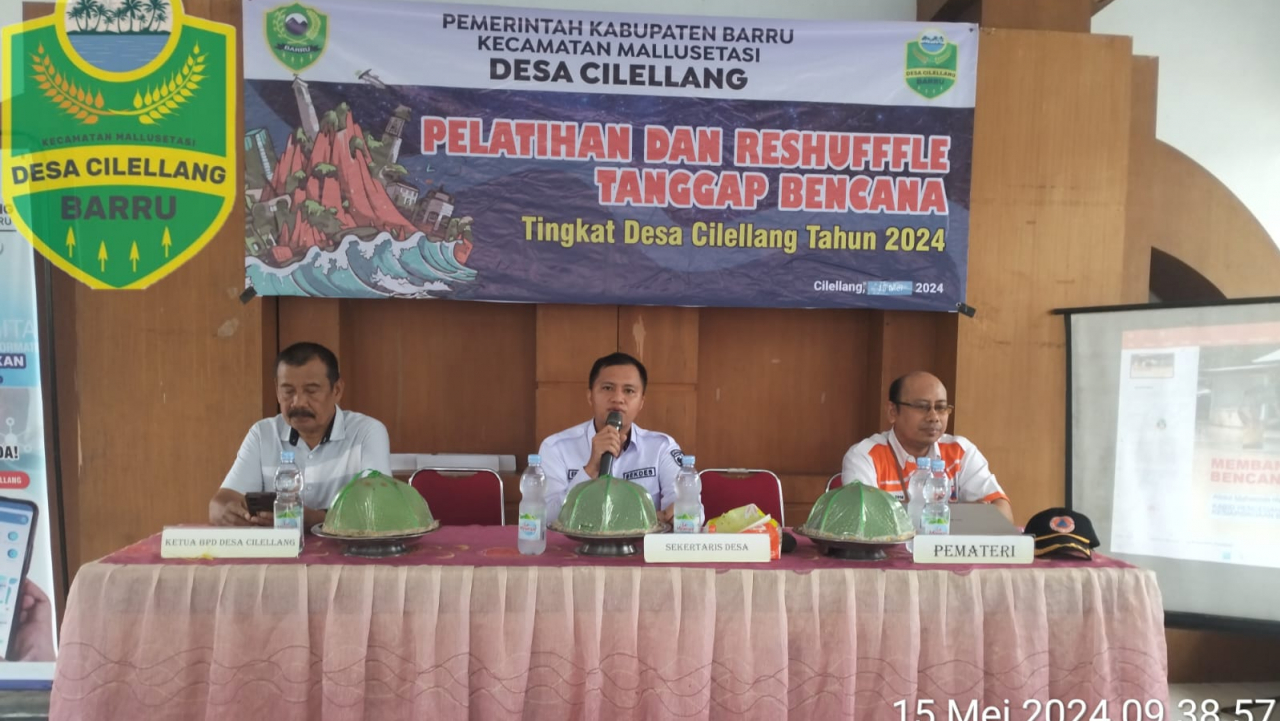 PELATIHAN TANGGAP PENANGANAN BENCANA DI DESA CILELLANG