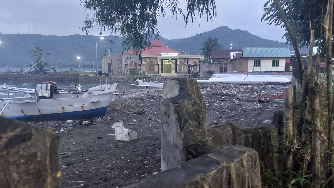 Pendampingan Pemerintah Desa Cilellang terhadap Tim BPN Kabupaten Barru dalam Kunjungan Lapangan Program Lintor Tahun 2024