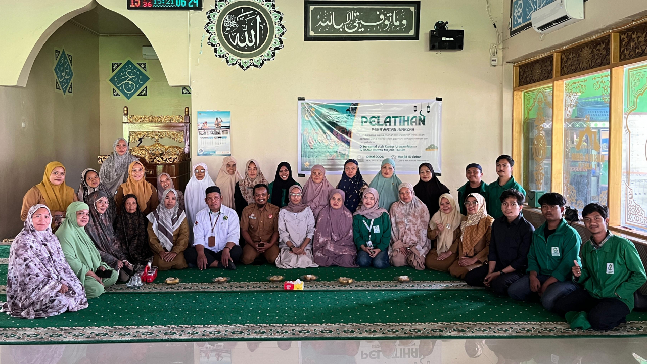 Pelatihan Perawatan Jenazah yang dibersamai oleh Kantor urusan agama, Badan kontak majelis lingkungan lare'e, dan Mahasiswa KKN angkatan 78 Uinam